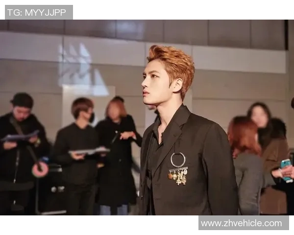 韩媒热评日本足球明星实力与魅力兼备引发关注与讨论 韩媒热评日本足球明星实力与魅力兼备引发关注与讨论