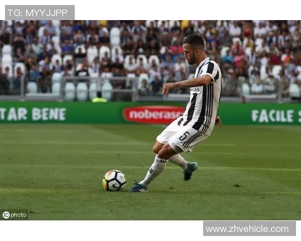 传奇足球巨星C罗的成长历程与辉煌成就简介 传奇足球巨星C罗的成长历程与辉煌成就简介